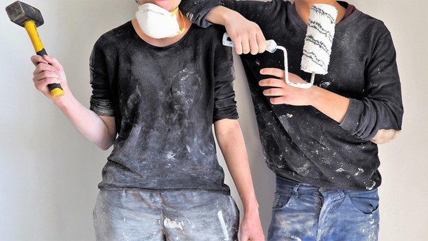 DIY Dos and Don’ts: What Home Repairs to Do Yourself and When to Call a Pro